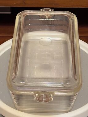 Glasbake Refrigerator Dish